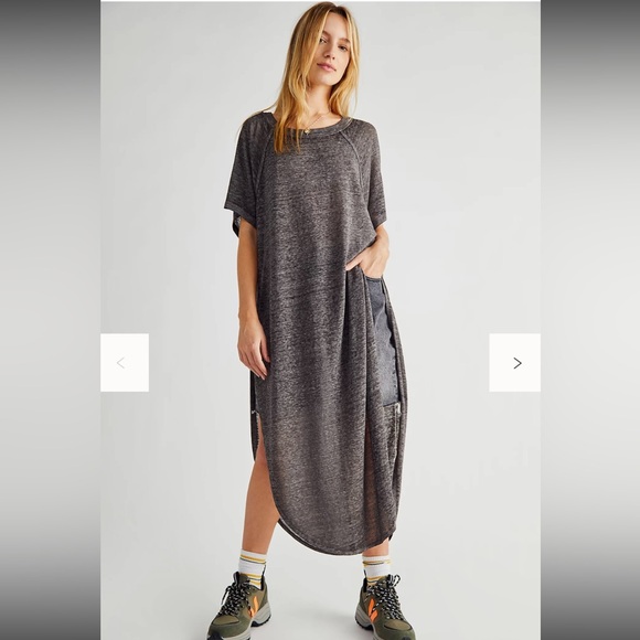 We The Free Tops - We The Free Spring Breeze Tunic Top in Charcoal